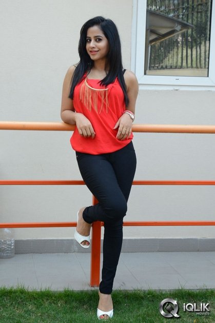 Swathi-Deekshith-at-Ladies-and-Gentlemen-Movie-Success-Meet